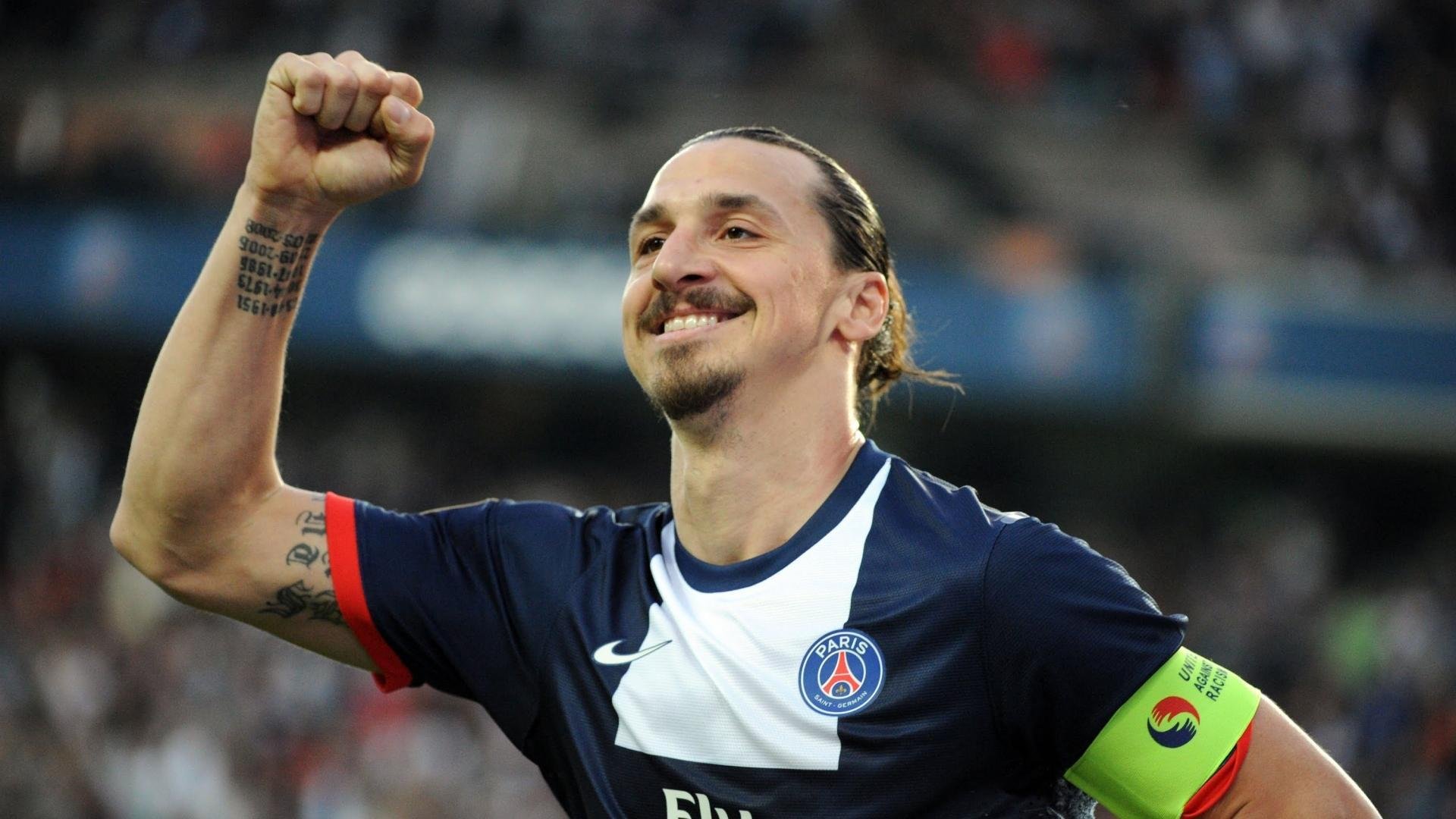 塞尔·拉恩：以无与伦比的速度突破对方防线，他在全黑队进攻中占据重要位置